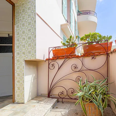 公寓 Le Palais Foch By Interhome 滨海自由城