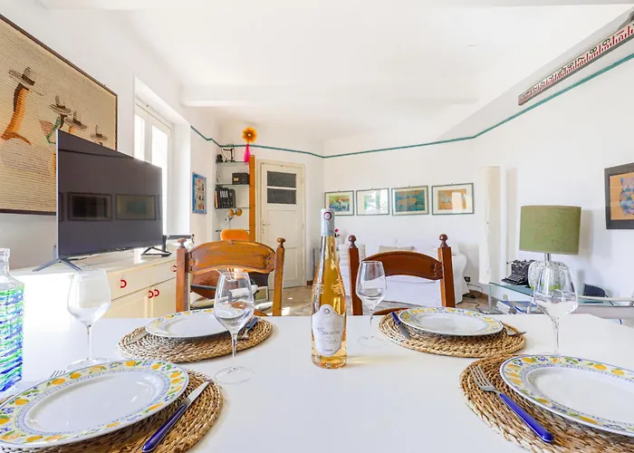 Daire Le Palais Foch By Interhome Villefranche-sur-Mer