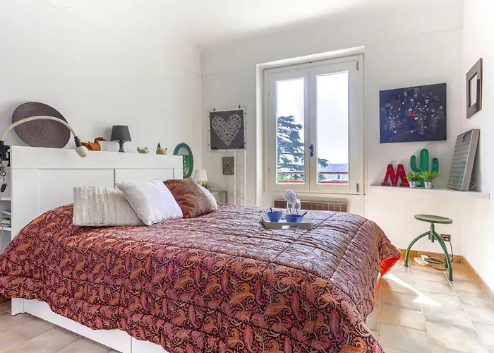 Le Palais Foch By Interhome Daire